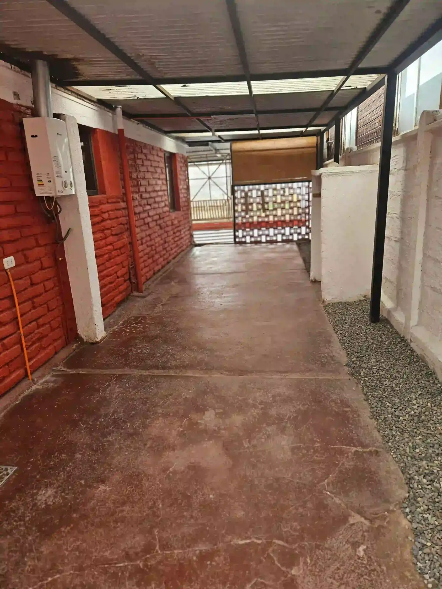 Casa en arriendo en población Irene Frei, fotografía 9