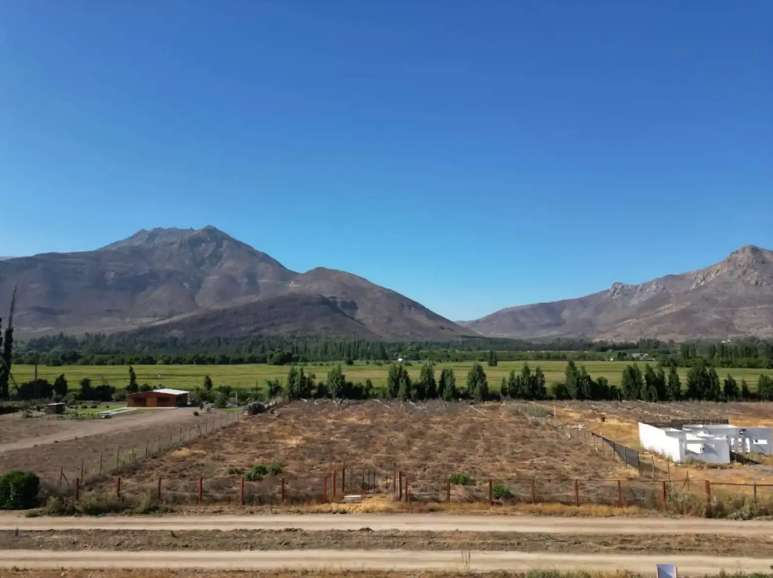 Parcela en Hacienda El Guindal, Calle Larga, fotografía 2